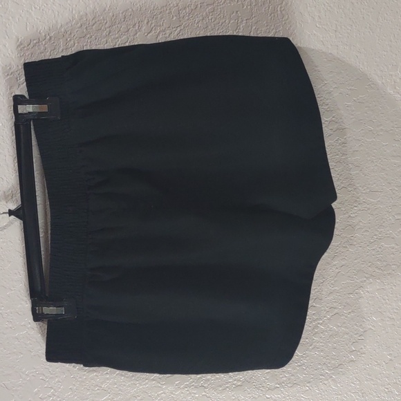 INGRID ISABEL MATERNITY SHORTS. - Picture 5 of 12